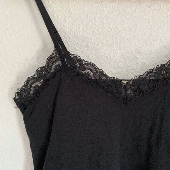 2000s Black Lace Camisole - Picture 3 of 5